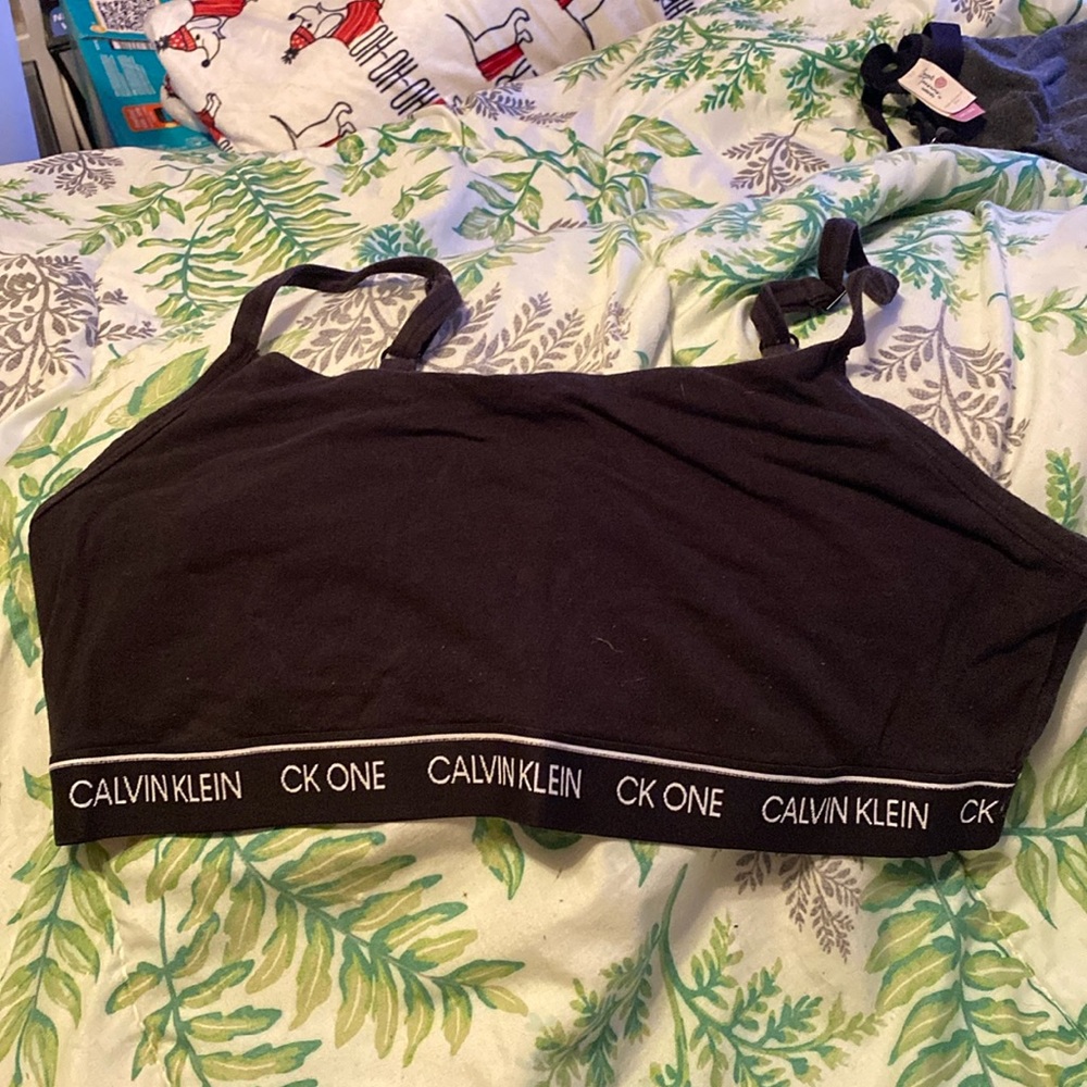 Sports Bra - Picture 1 of 1